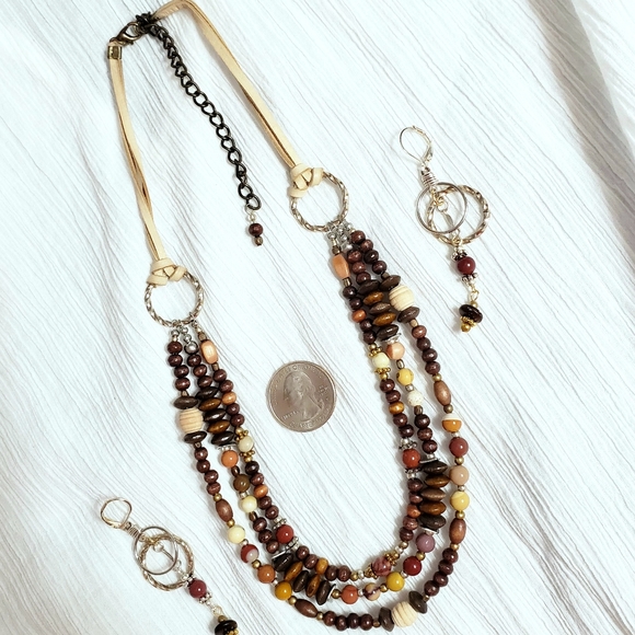 Mookaite & Wood Beaded Necklace Set - Picture 3 of 7
